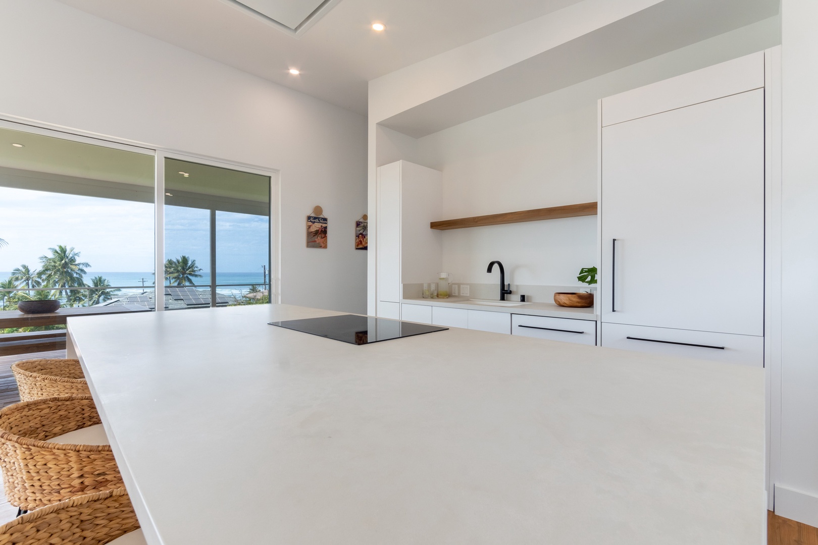 Haleiwa Vacation Rentals, Villa Bianca - Create delicious meals with plenty of counter space for your culinary adventures.