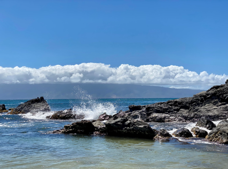 Lahaina Vacation Rentals, Kahana Sunset B4B - Watch the waves crash against the rocks as you take in the stunning ocean views from the shore.