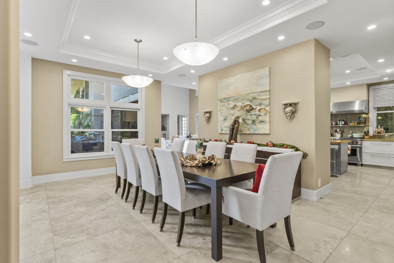 Honolulu Vacation Rentals, Pili Pono - Formal dining room featuring a grand table with seating for ten.