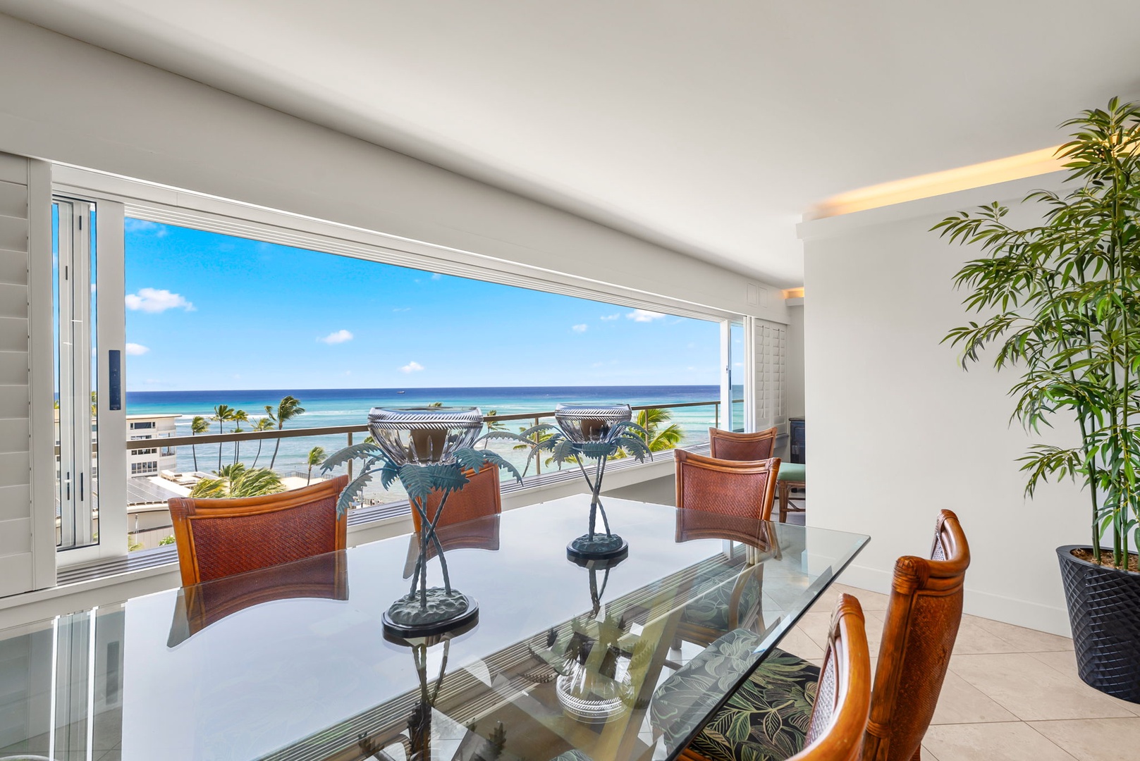 Colony Surf Hideaway
