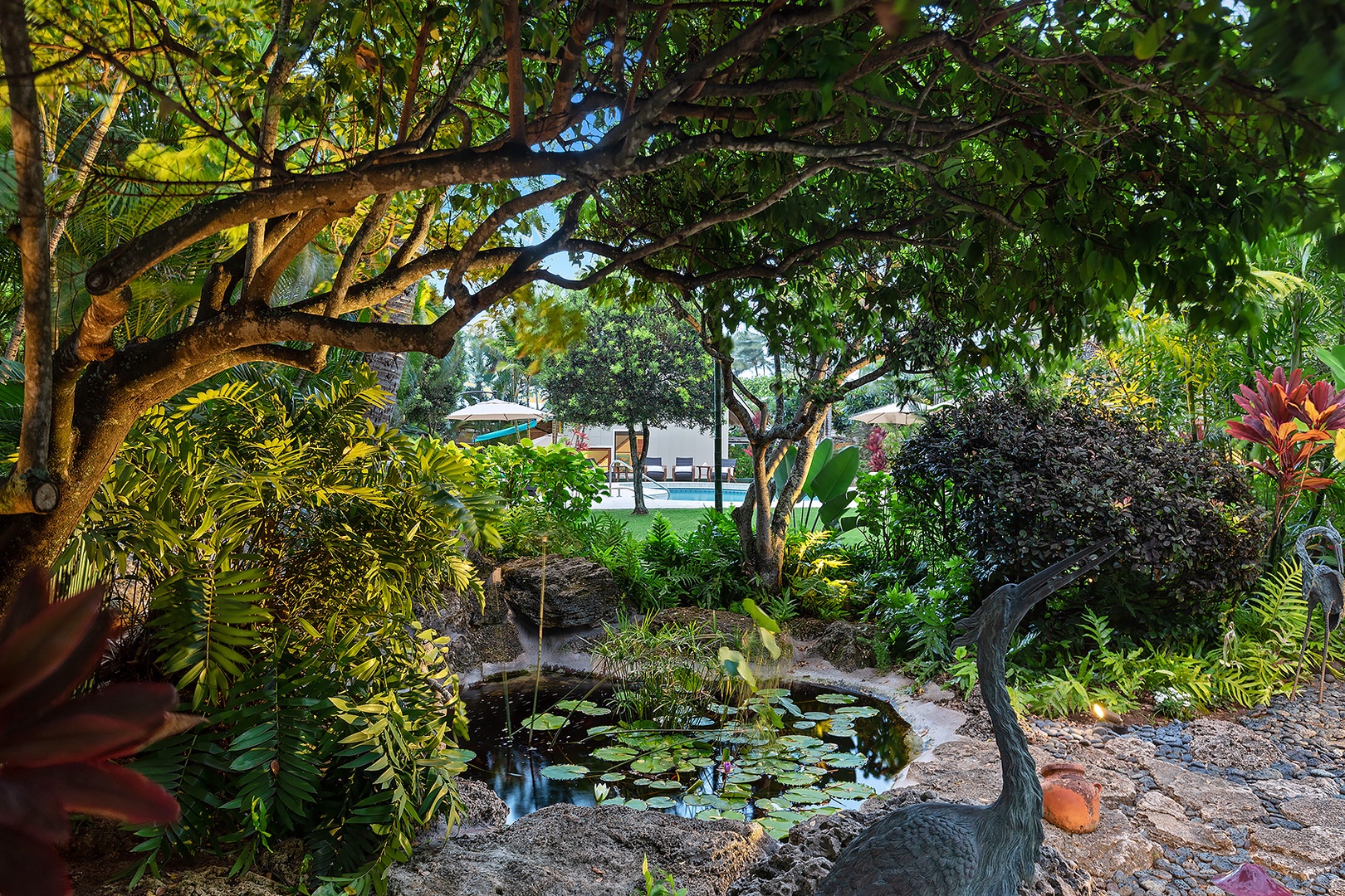Kailua Vacation Rentals, Kailua Shores Estate 5 Bedroom - Koi Pond