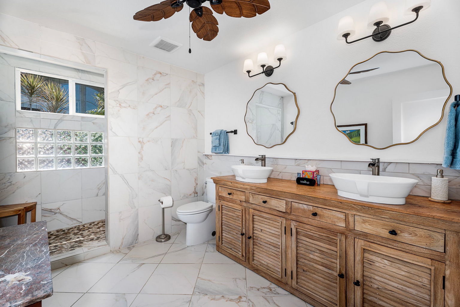 Kailua Kona Vacation Rentals, Manukai Hale - Primary ensuite awaits with warm touches and boho vibes