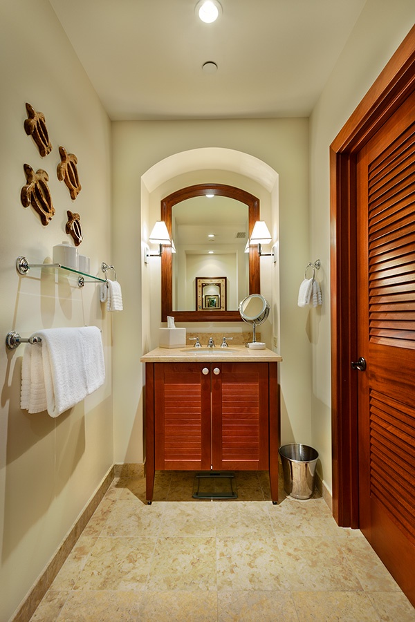 Wailea Vacation Rentals, Royal Ilima A201 at Wailea Beach Villas* - A201 Royal Ilima - The Second Primary Bedroom Suite with Direct Pool Ocean and...