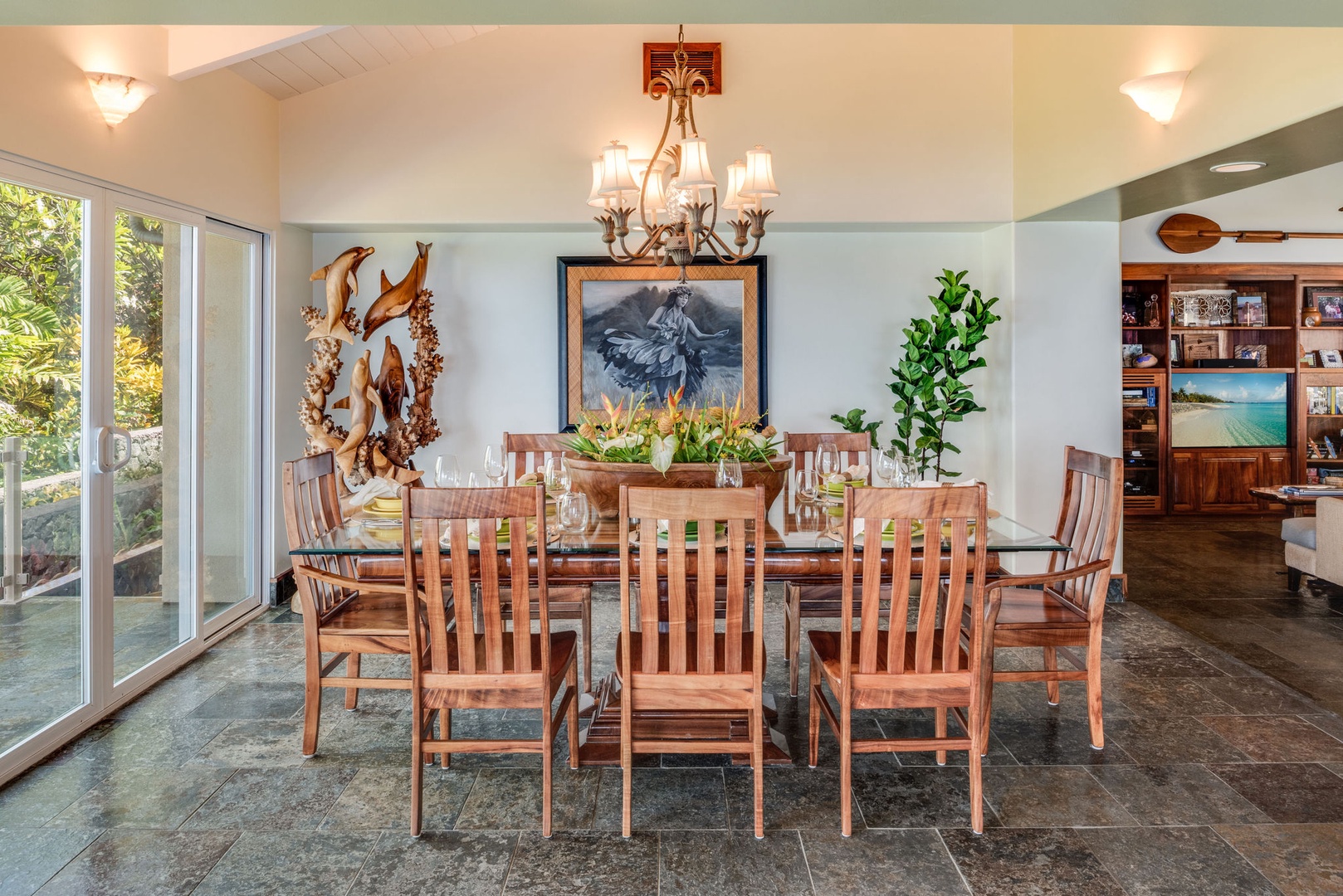 Kailua Kona Vacation Rentals, Kona Beach Bungalows** - Dine in elegance in the Moana Hale Great Room, seating eight amidst refined ambiance.