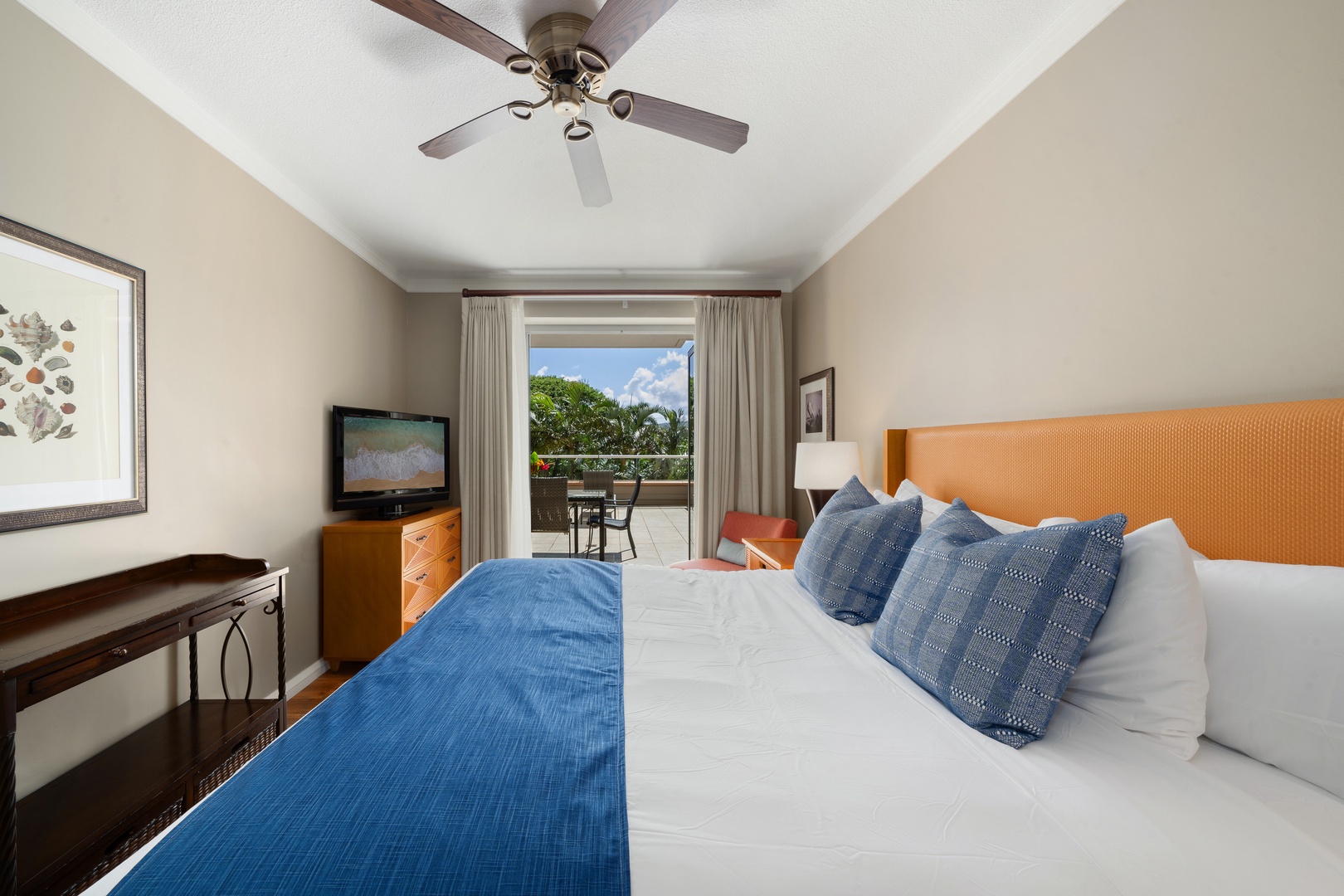 Lahaina Vacation Rentals, Honua Kai Konea 230 - Clean lines, natural light, and calming tones make Honua Kai Konea 230’s bedroom a serene place to recharge.