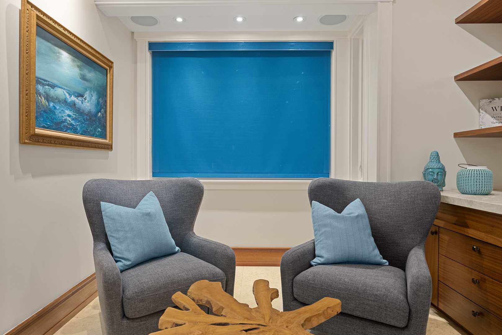 Kailua Vacation Rentals, Leaf House - The library on the main floor for quiet reading time and relaxation.