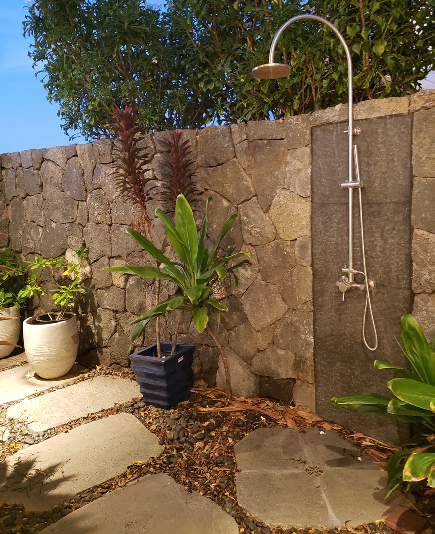 Kamuela Vacation Rentals, Hapuna Estates #8 - The tropical outdoor shower off Primary Suite 2 is a wonderful  experience
