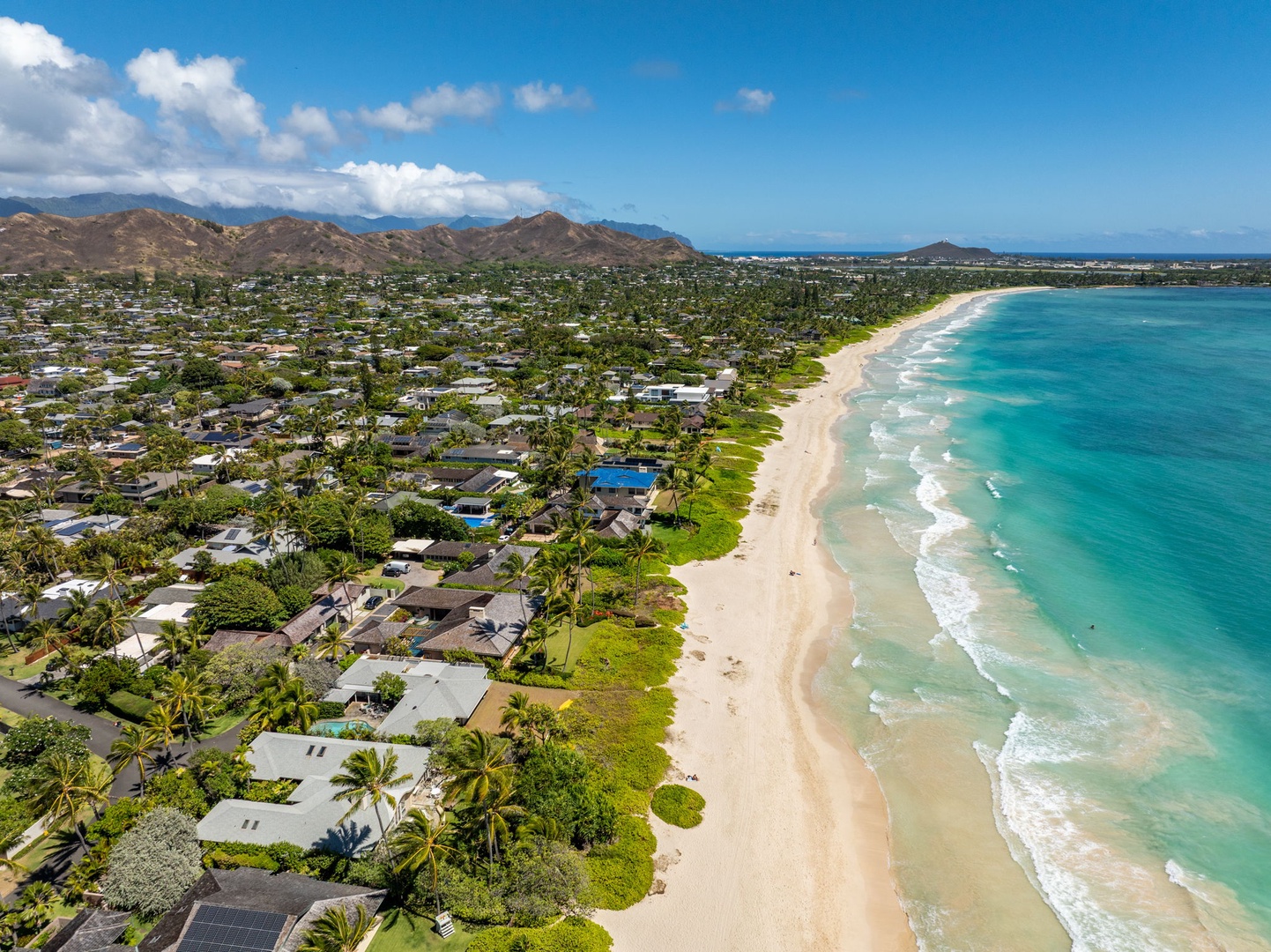 Kailua Vacation Rentals, Kailua Sands - Aerial view of homes along the golden coastline.