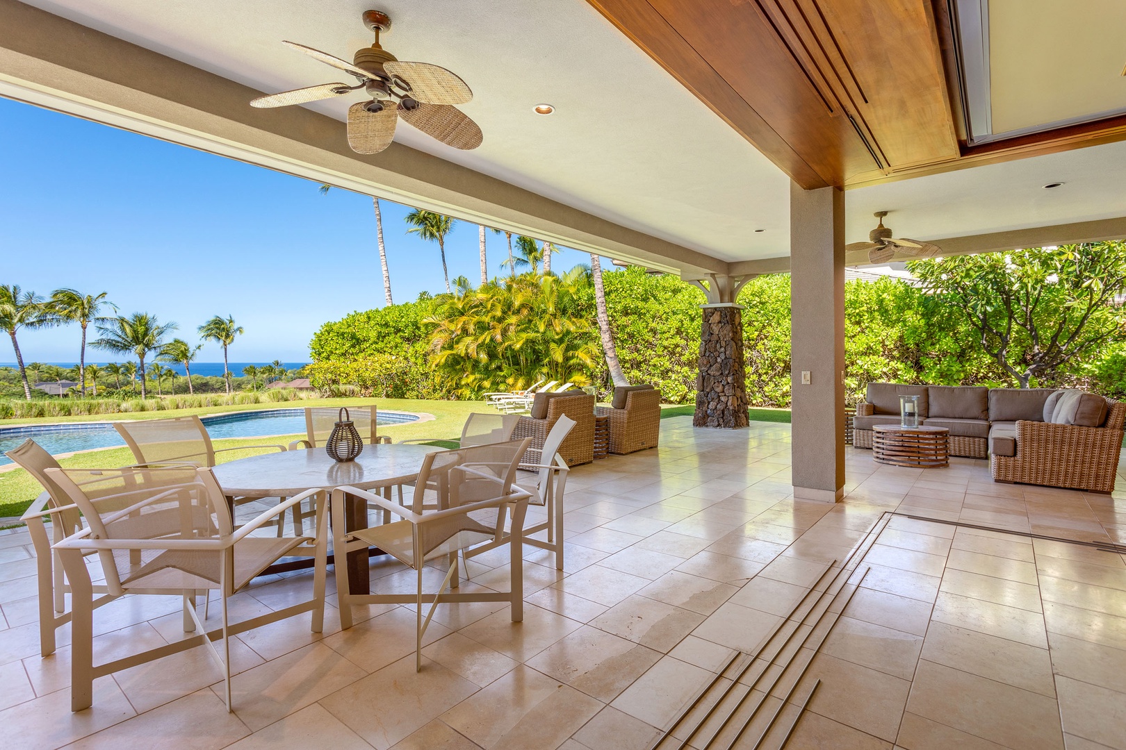 Kamuela Vacation Rentals, Kaunaoa 7B at Mauna Kea Resort - Breezy outdoor dining with gorgeous views!