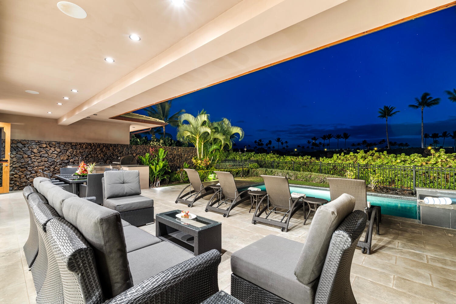 Kamuela Vacation Rentals, Laule'a at the Mauna Lani Resort #14 - Host evening gatherings under the covered lanai with golf and mountain views.