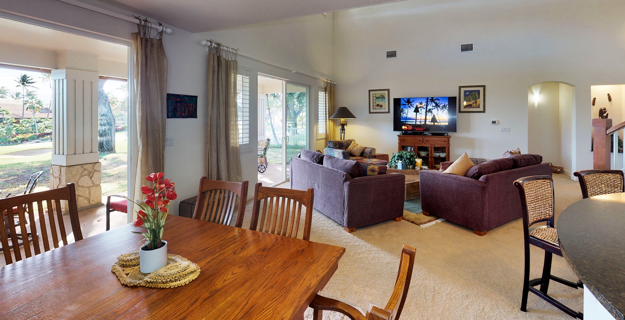 Kapolei Vacation Rentals, Ko Olina Kai Estate #17 - Easy flow from the dining, living and kitchen areas with an open floorplan.