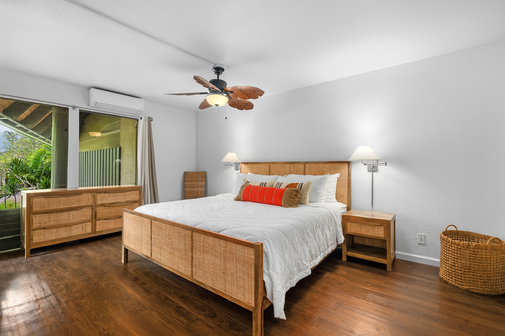 Princeville Vacation Rentals, Mauna Kai 7B - Room to actually sleep in, with a chair by the window for the early risers.