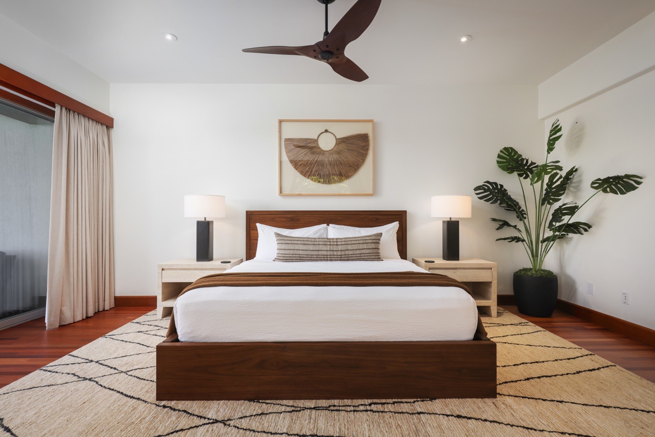 Kailua Kona Vacation Rentals, 3BD Ka'Ulu Villa (109A) at Hualalai Resort - Exhibits chic interior design.