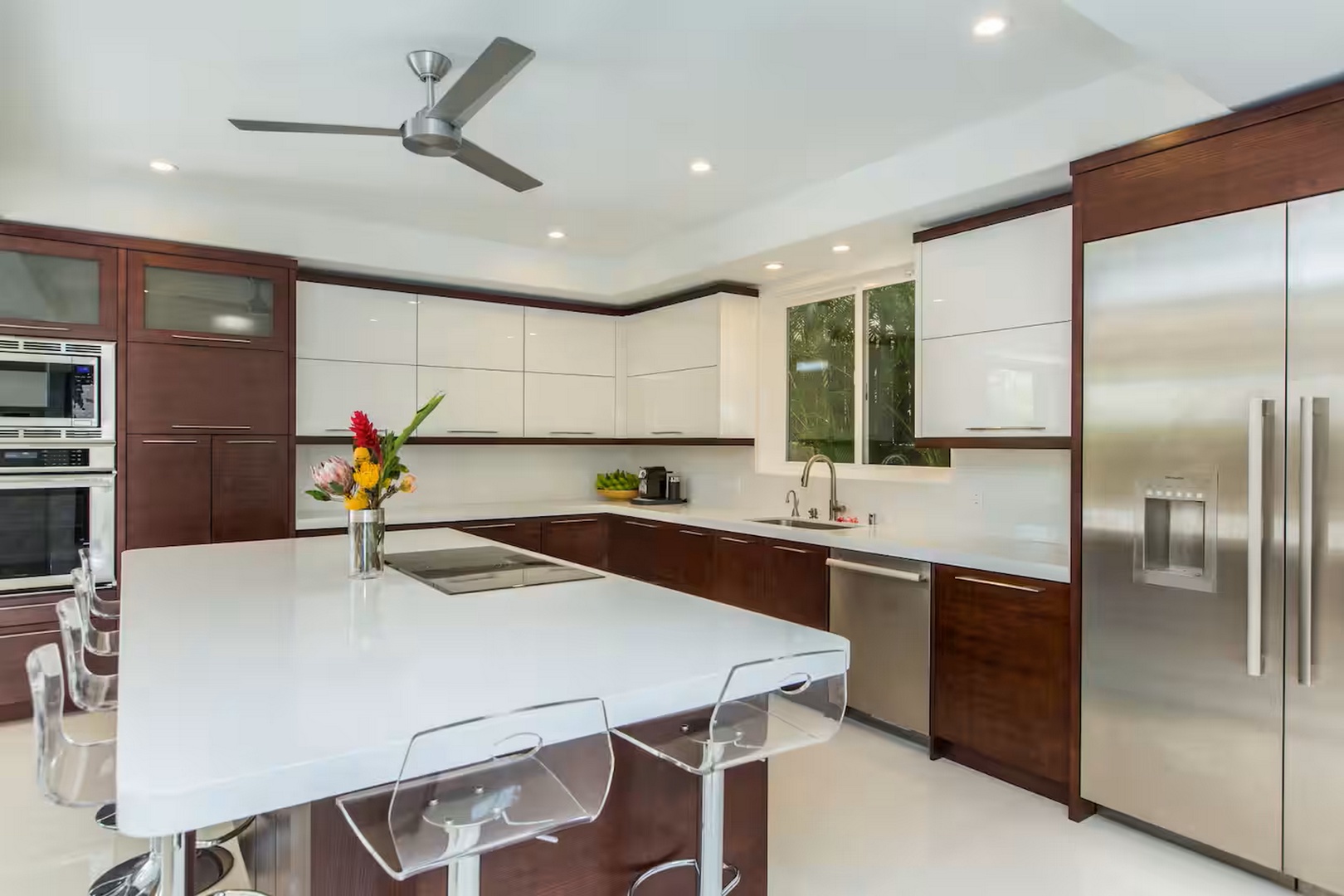 Honolulu Vacation Rentals, Diamond Head Beachfront Estate 9BR - Pull up a stool at the island while dinner comes together in the guest house kitchen.