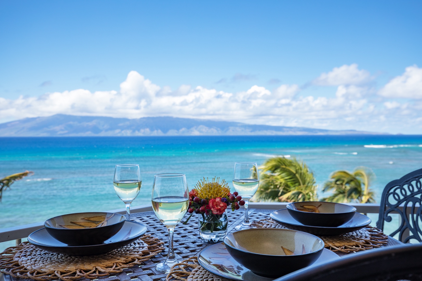 Lahaina Vacation Rentals, Royal Kahana 610 - Enjoy a meal or drinks with unbeatable ocean views from the lanai.