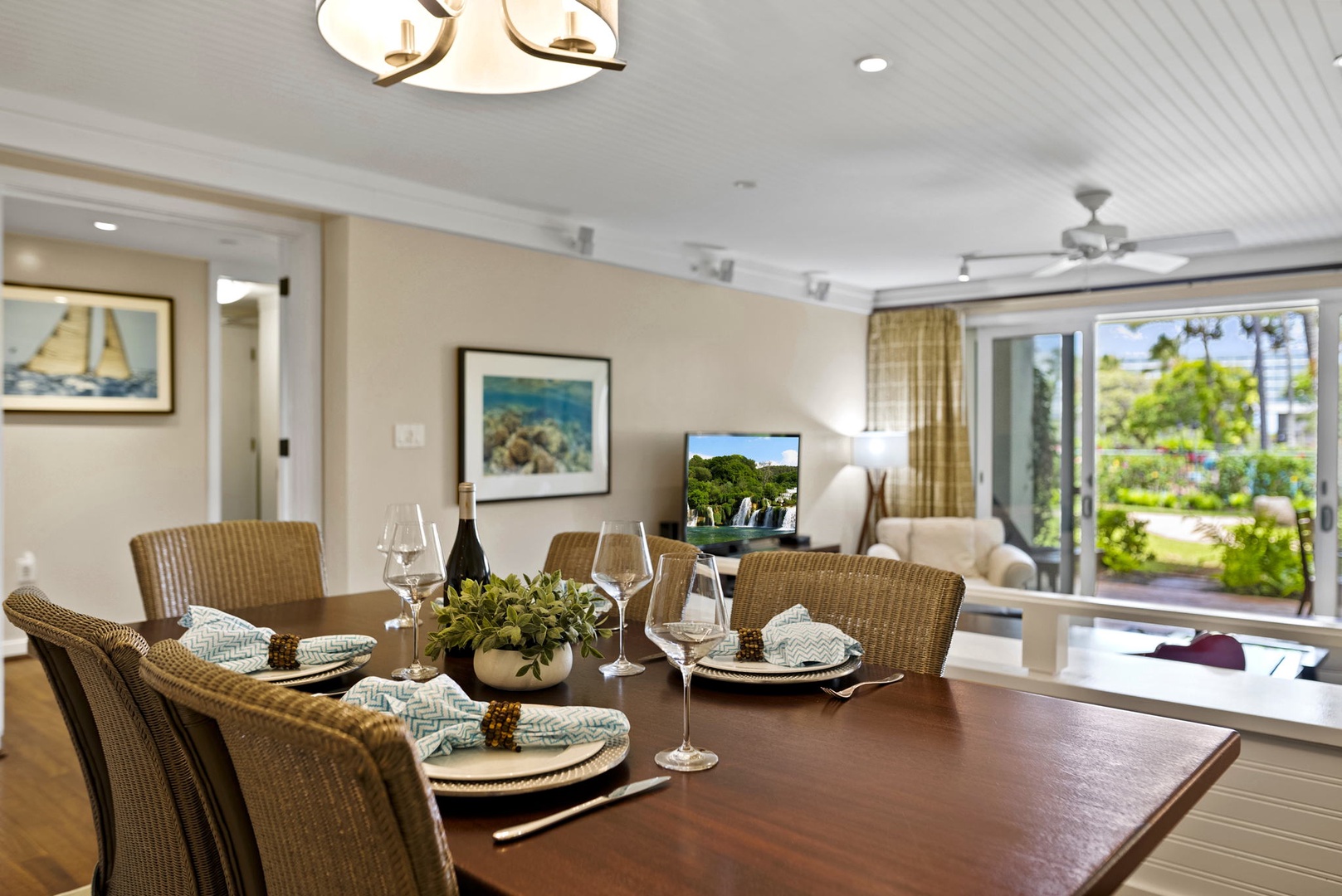 Kahuku Vacation Rentals, Turtle Bay Villas 112 - Enjoy open air dinners together