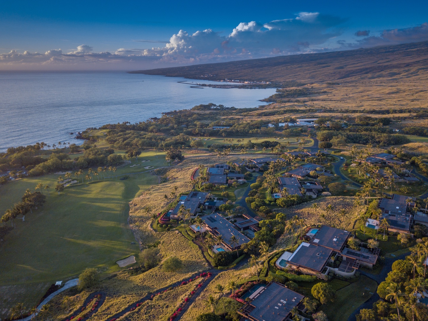 Kamuela Vacation Rentals, 4BD Villas (21) at Mauna Kea Resort - Villas at Mauna Kea are Primely Located Walking Distance (or just a one Minute Drive) from Mauna Kea Beach Hotel, Restaurants, Spa, Exercise Facilities & Famous White Sand Kauna'oa Beach.