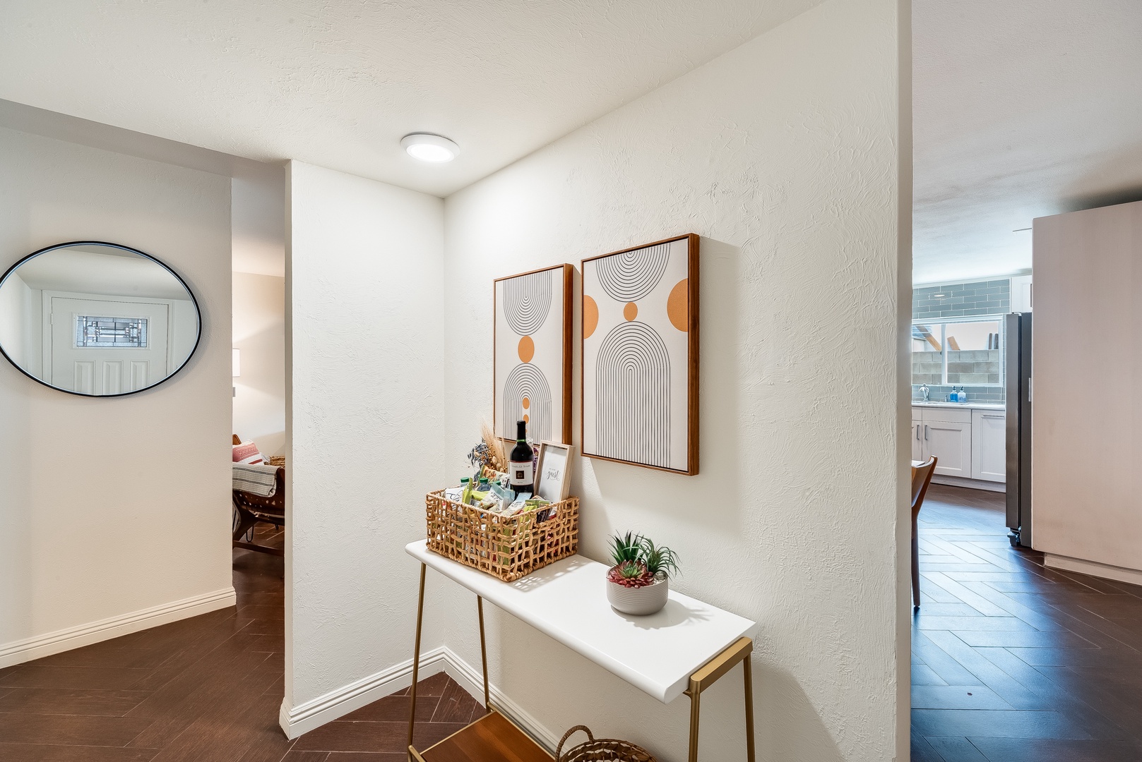 Phoenix Vacation Rentals, Desert Oasis - Entryway