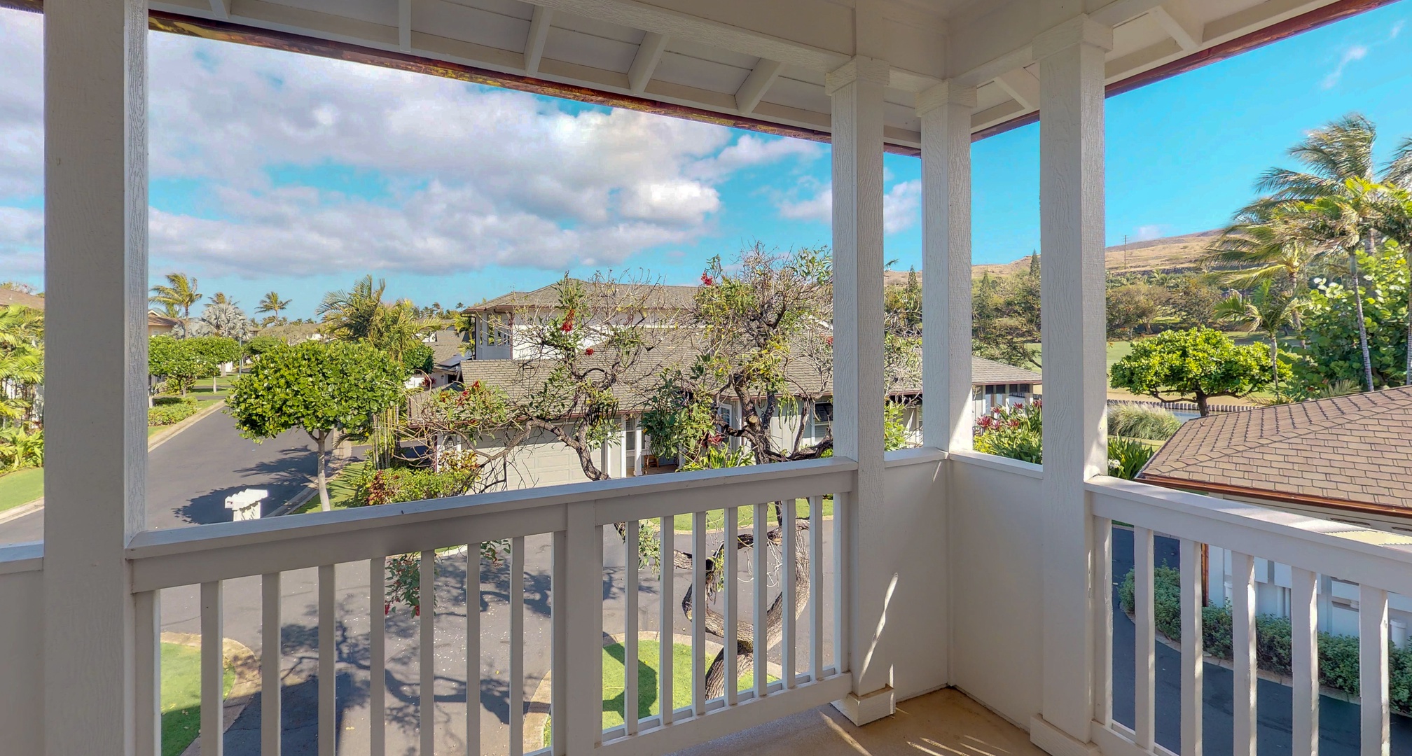 Kapolei Vacation Rentals, Coconut Plantation 1158-1 - Panoramic scenery on the lanai.