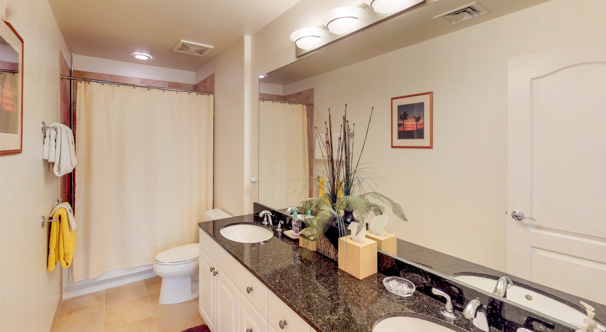 Kapolei Vacation Rentals, Ko Olina Kai 1105E - Spacious bathroom with dual vanities.