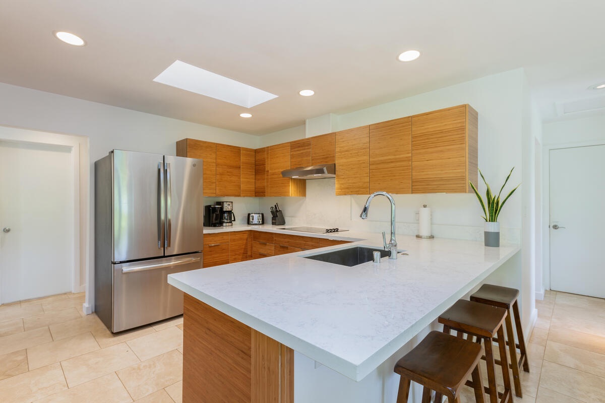 Princeville Vacation Rentals, Luana Hale - Fully-stocked Kitchen