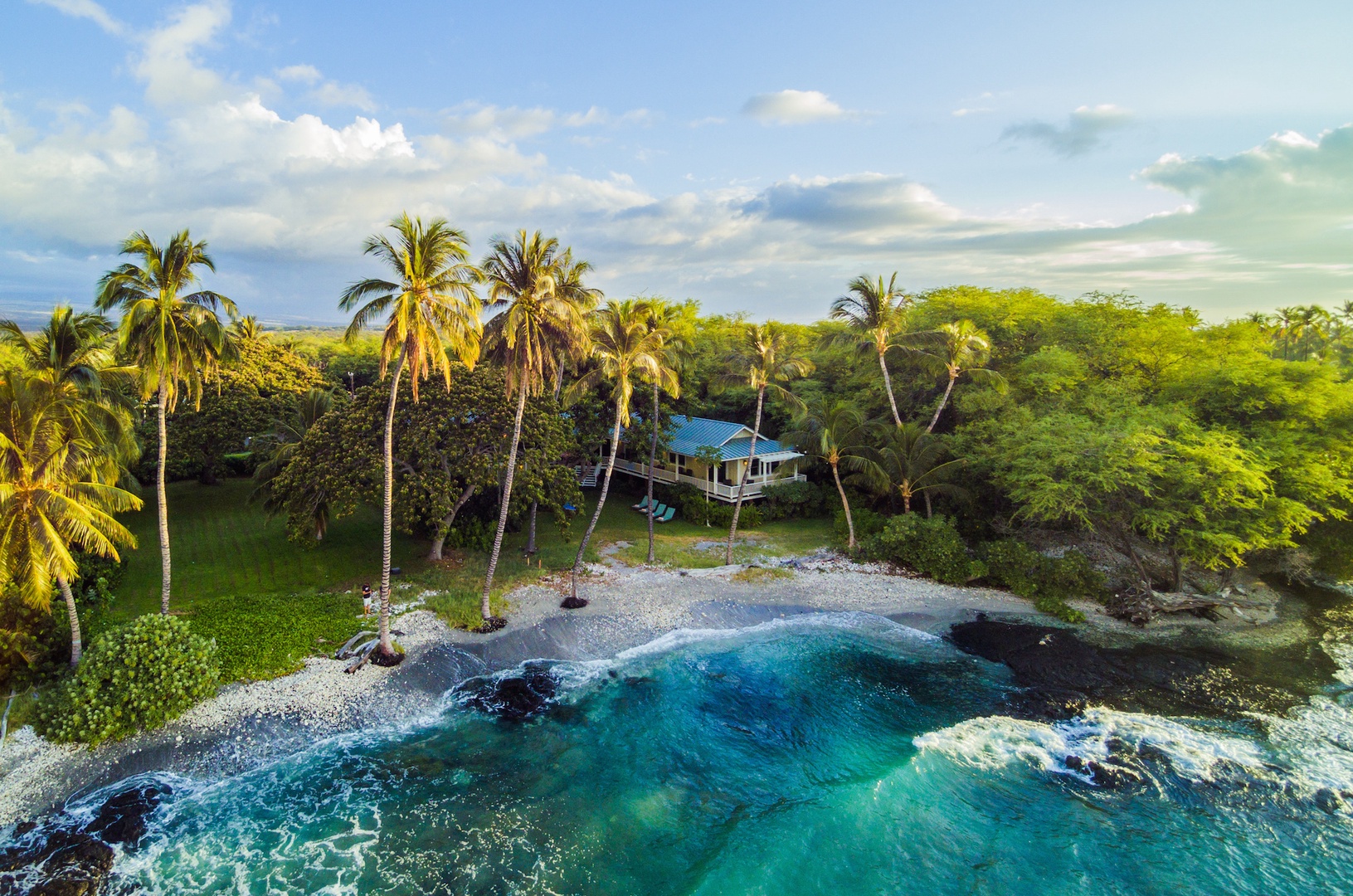 Kamuela Vacation Rentals, 4BD Estate Home at Puako Bay (74) - Idyllic Beachfront Locale Nestled Among Lush Tropical Greenery