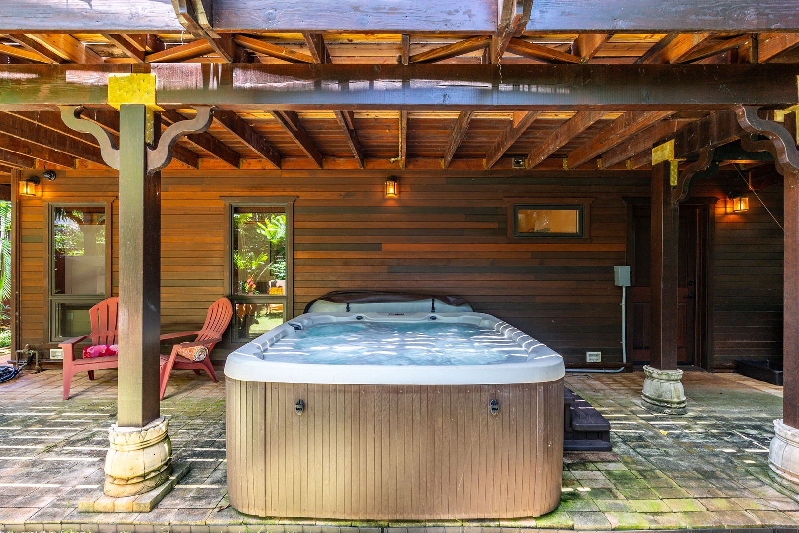 Haleiwa Vacation Rentals, Kealoha Tropical Beach Villa - Soak up the soothing warmth in the hot tub after a day of exploring.