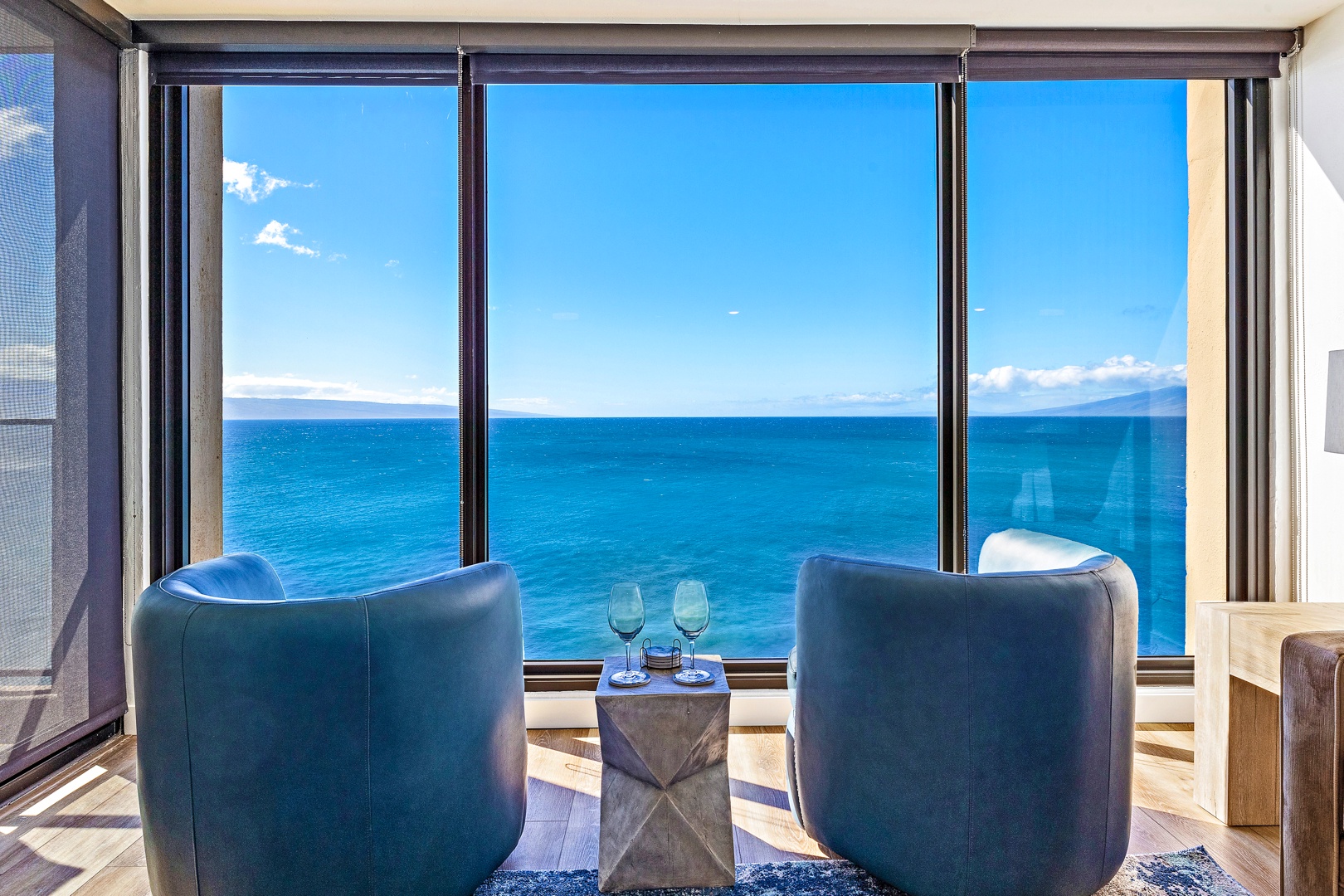 Lahaina Vacation Rentals, Mahana 1118 - Sit back and relax while taking in the stunning ocean views from the comfort of your living room.