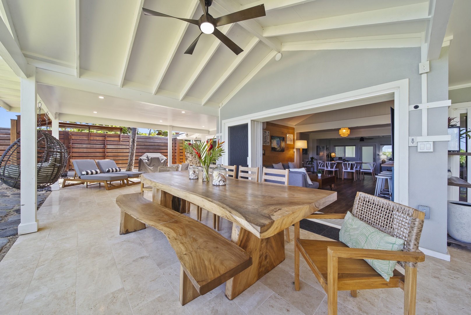 Haleiwa Vacation Rentals, Hale Nalu (Lower Level) - Dine in style beneath vaulted ceilings in the open-air outdoor dining space.
