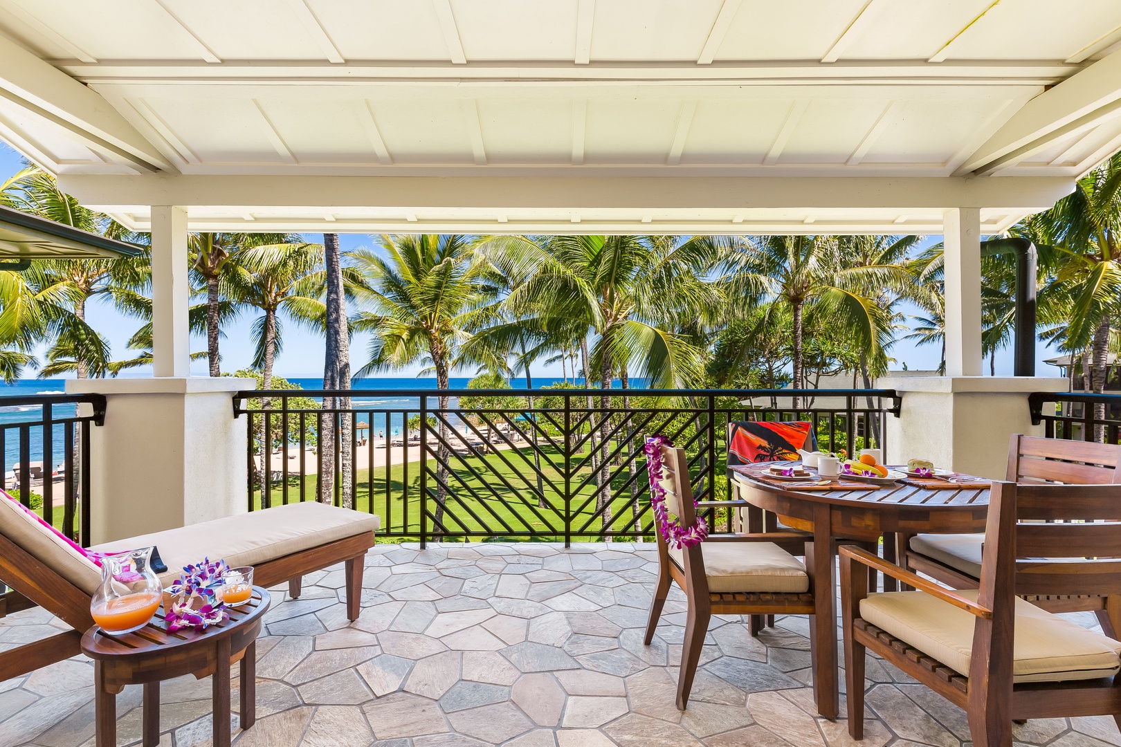 Kahuku Vacation Rentals, Turtle Bay Villas 304 - Boasting spectacular views of the sparkling ocean, tropical courtyard, and nearby pool area, this 3rd-floor condo offers everything you’d desire for an unforgettable stay .