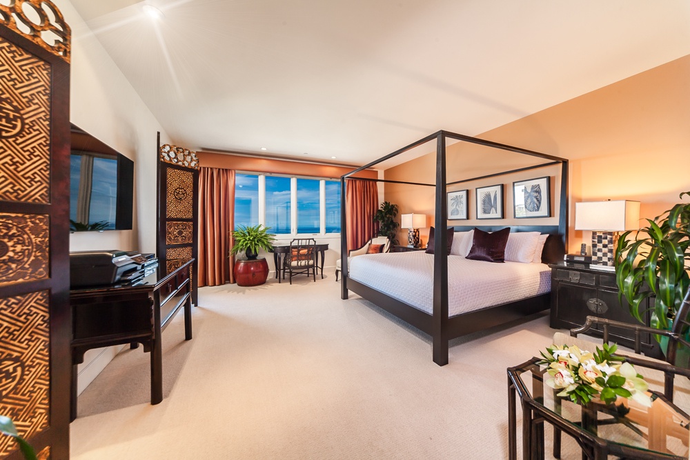 Wailea Vacation Rentals, Pacific Paradise Suite J505 at Wailea Beach Villas* - Ocean View Primary King Bedroom