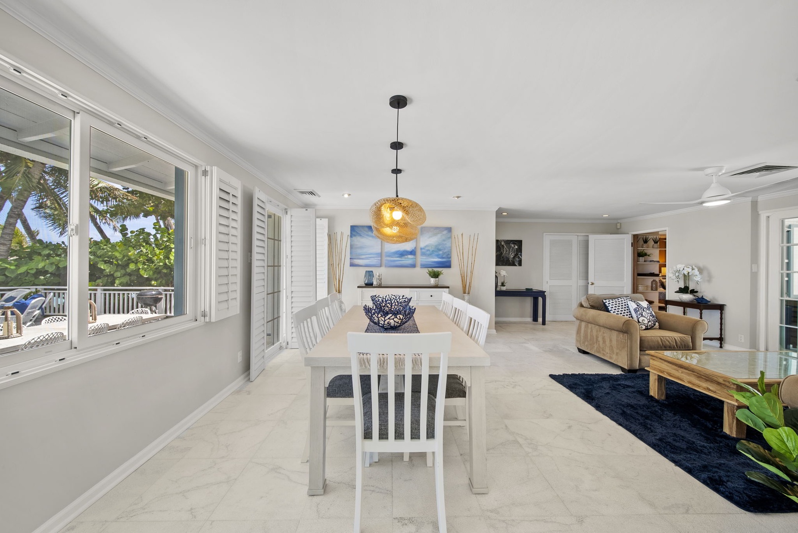 Waimanalo Vacation Rentals, Mana Kai at Waimanalo - Dining table for eight, with extra seating up to ten.