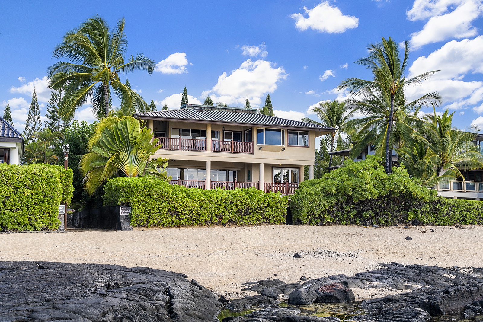 Kailua Kona Vacation Rentals, Mermaid Cove - At Keiki ponds looking back towards the house!