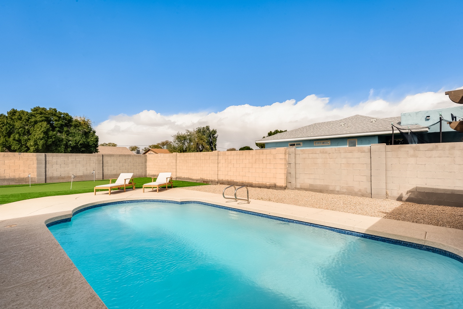 Phoenix Vacation Rentals, Desert Oasis - Pool