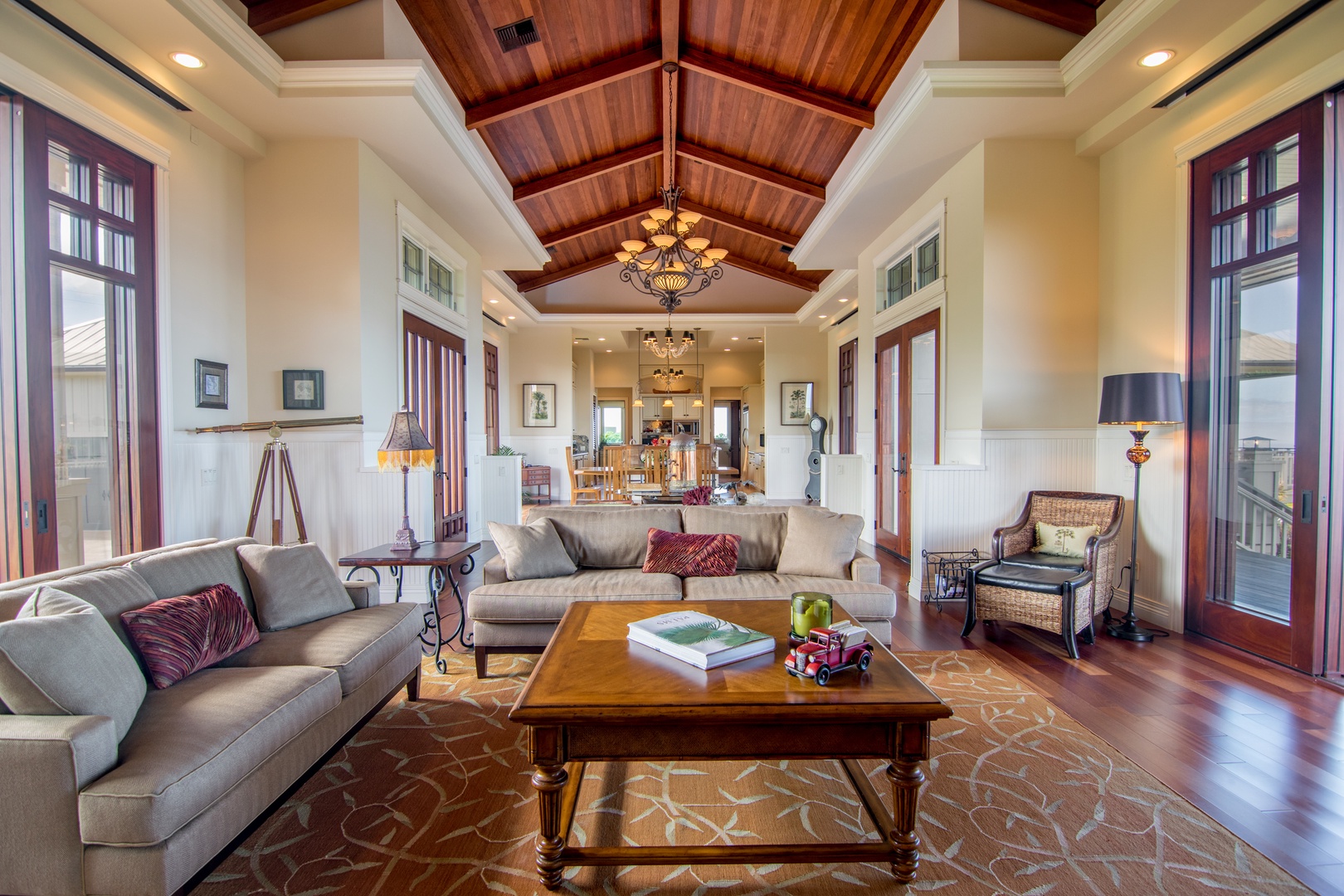 Lahaina Vacation Rentals, Rainbow Hale Estate* - View from Living Room to Dining Room