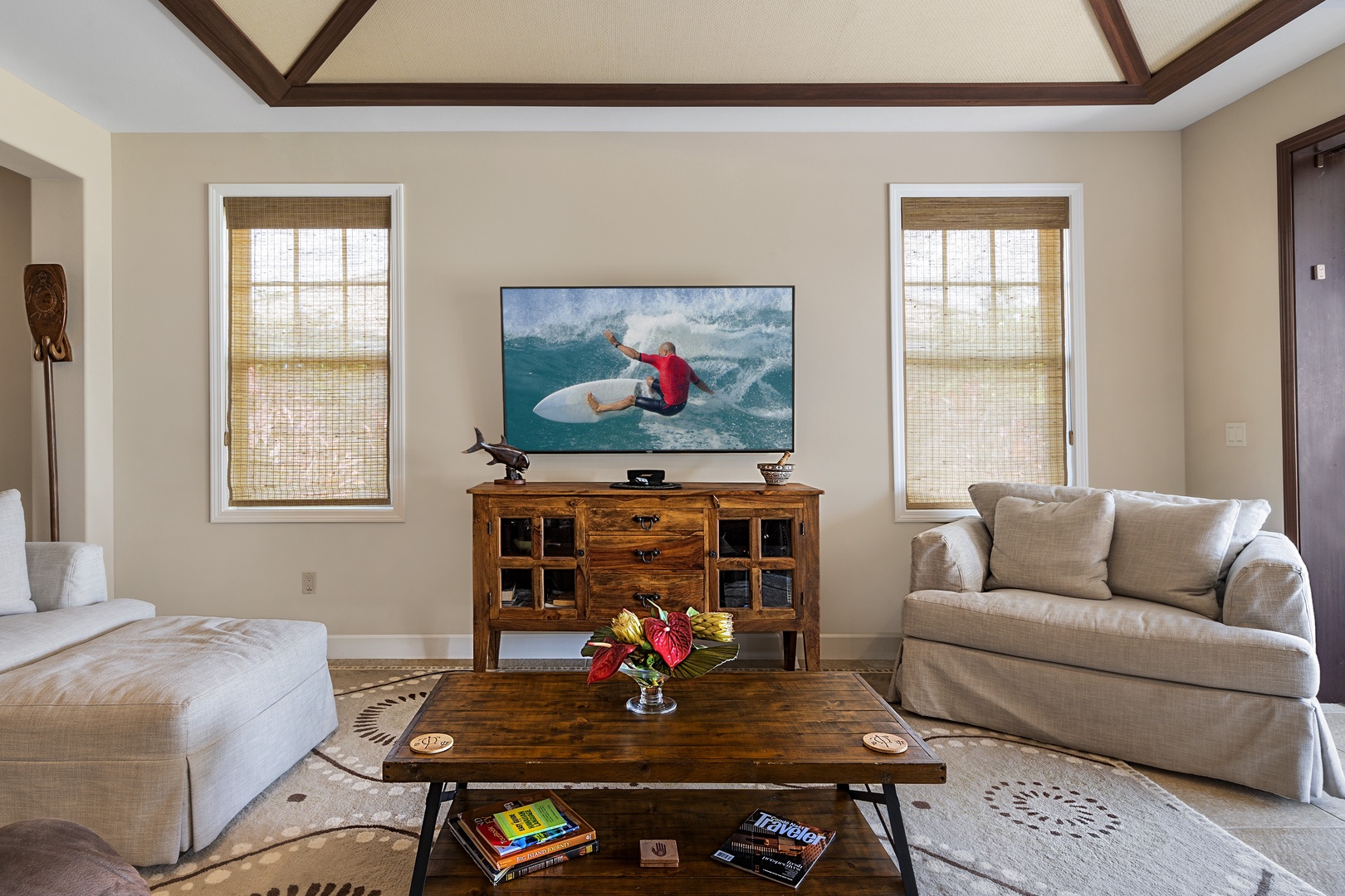 Kailua Kona Vacation Rentals, Kona Blue Vacations Holua Kai - Kick back with a movie or stream your favorites in the inviting living room of Kona Blue Vacations Holua Kai.