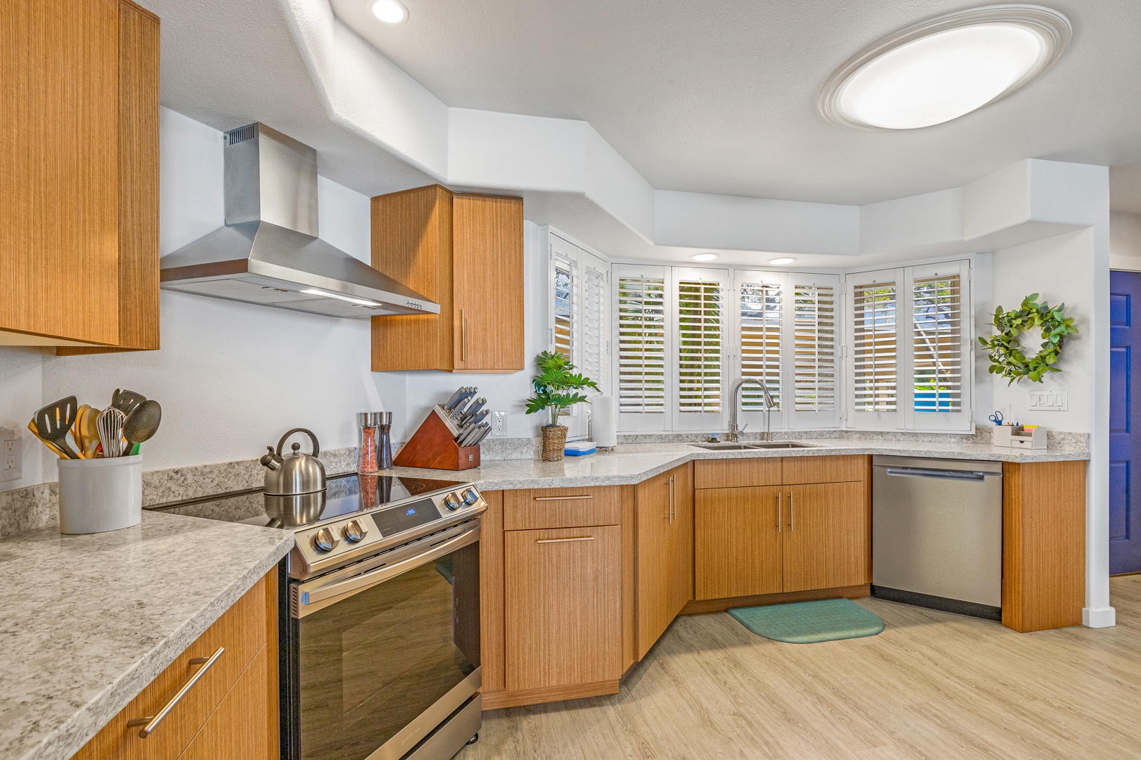 Lahaina Vacation Rentals, Puamana 254-2 - The spacious kitchen has expansive counter spaces to help you prep meals in a breeze.