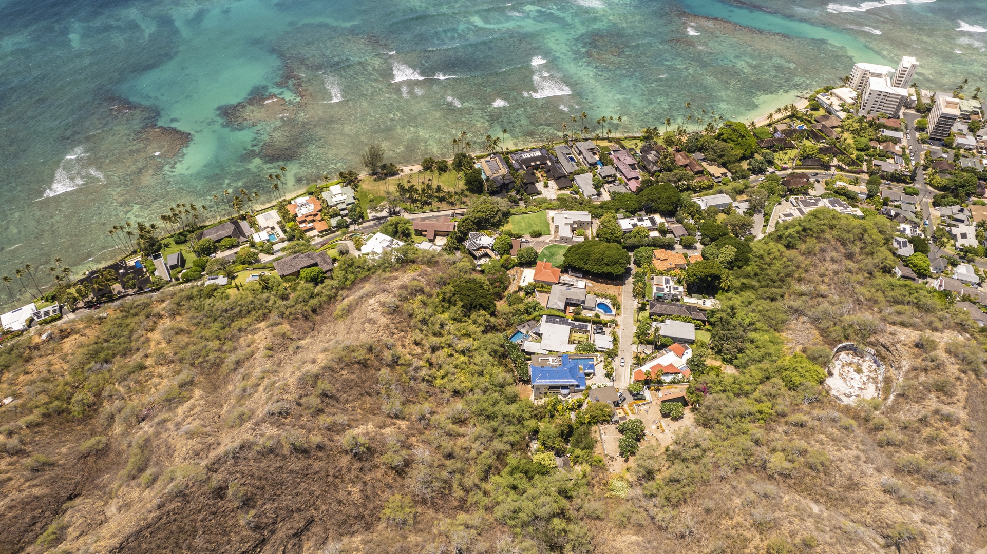 Honolulu Vacation Rentals, Diamond Head Bali Retreat** - Aerial view of the Waikiki Beach