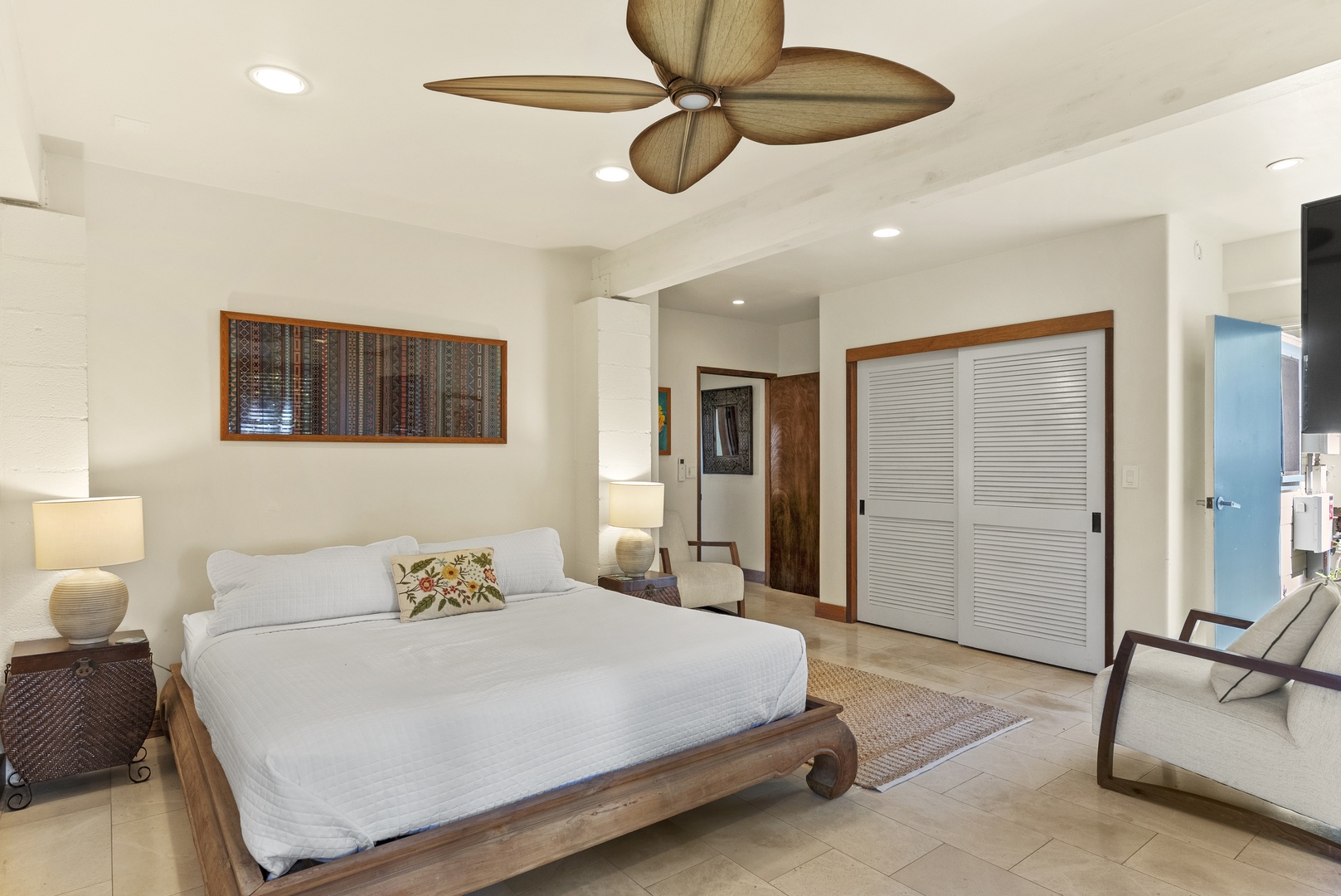 Haleiwa Vacation Rentals, Maluhia Beach House - Fourth bedroom with large king bedroom with modern comforts