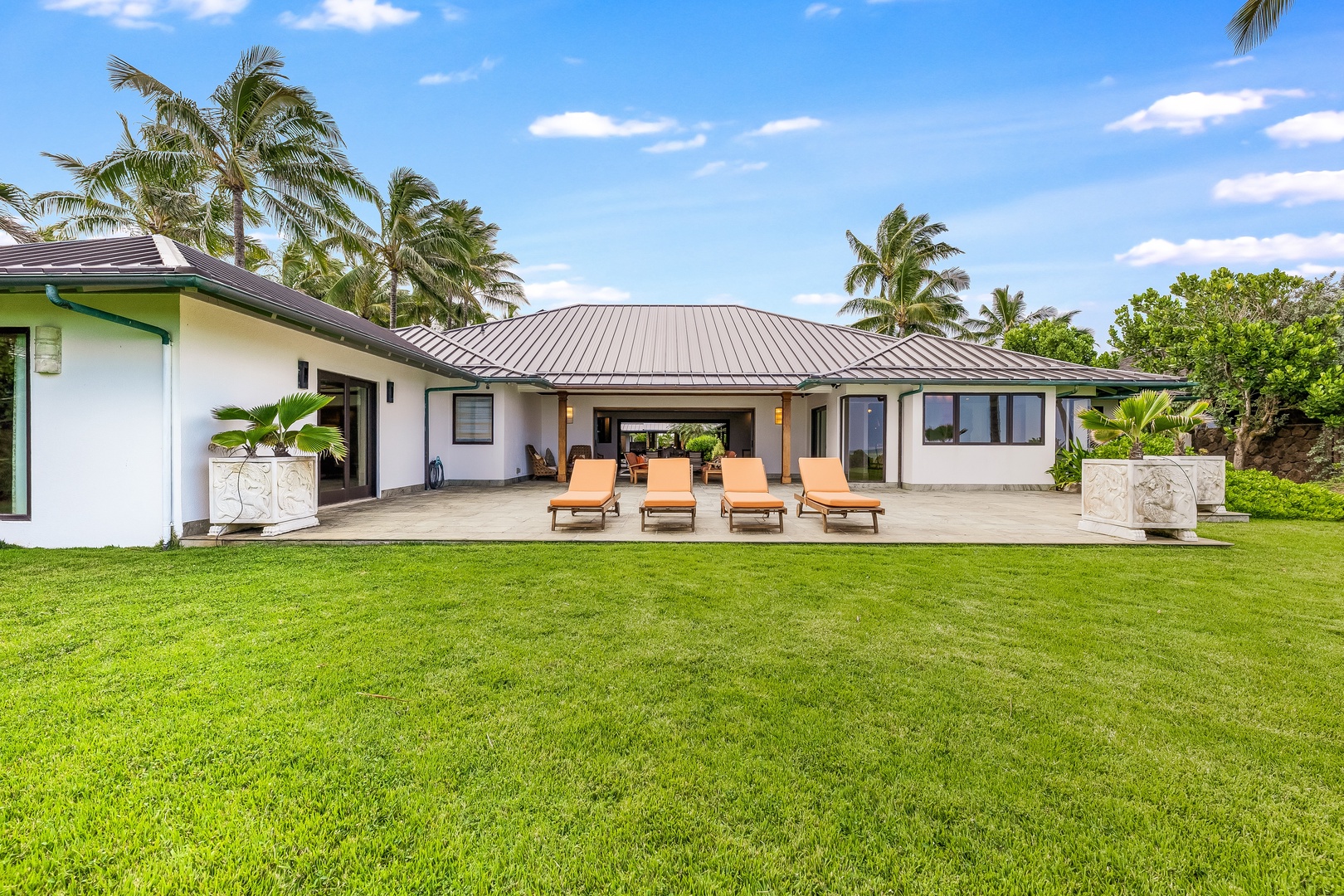 Kailua Vacation Rentals, Castle Point Estate - Expansive lawn meets the rear terrace, giving you open space and unobstructed ocean views.