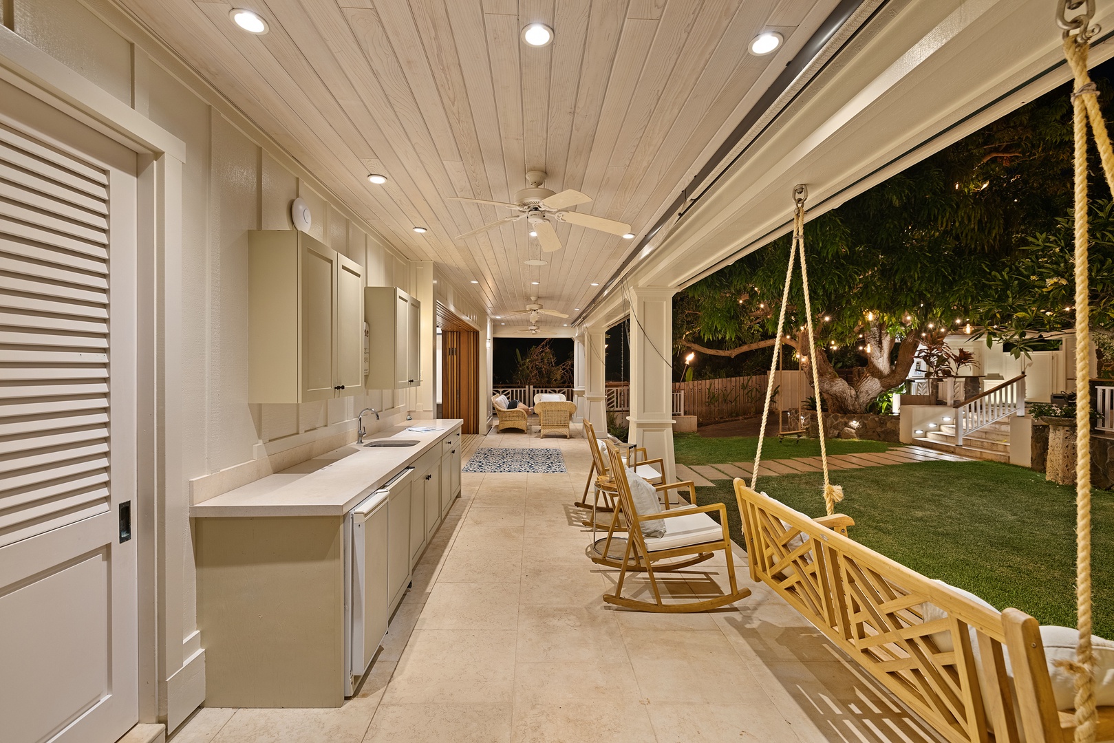 Kailua Vacation Rentals, Lanikai Valhalla - Veranda with Swing