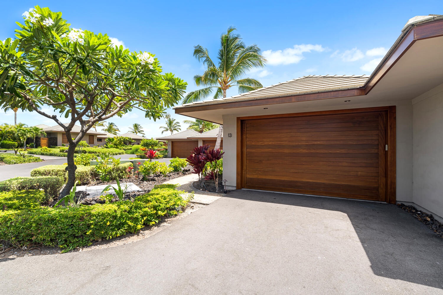 Kamuela Vacation Rentals, Laule'a Ohana Retreat - Private driveway and garage entrance in the prestigious Mauna Lani Resort at Laule'a #13.