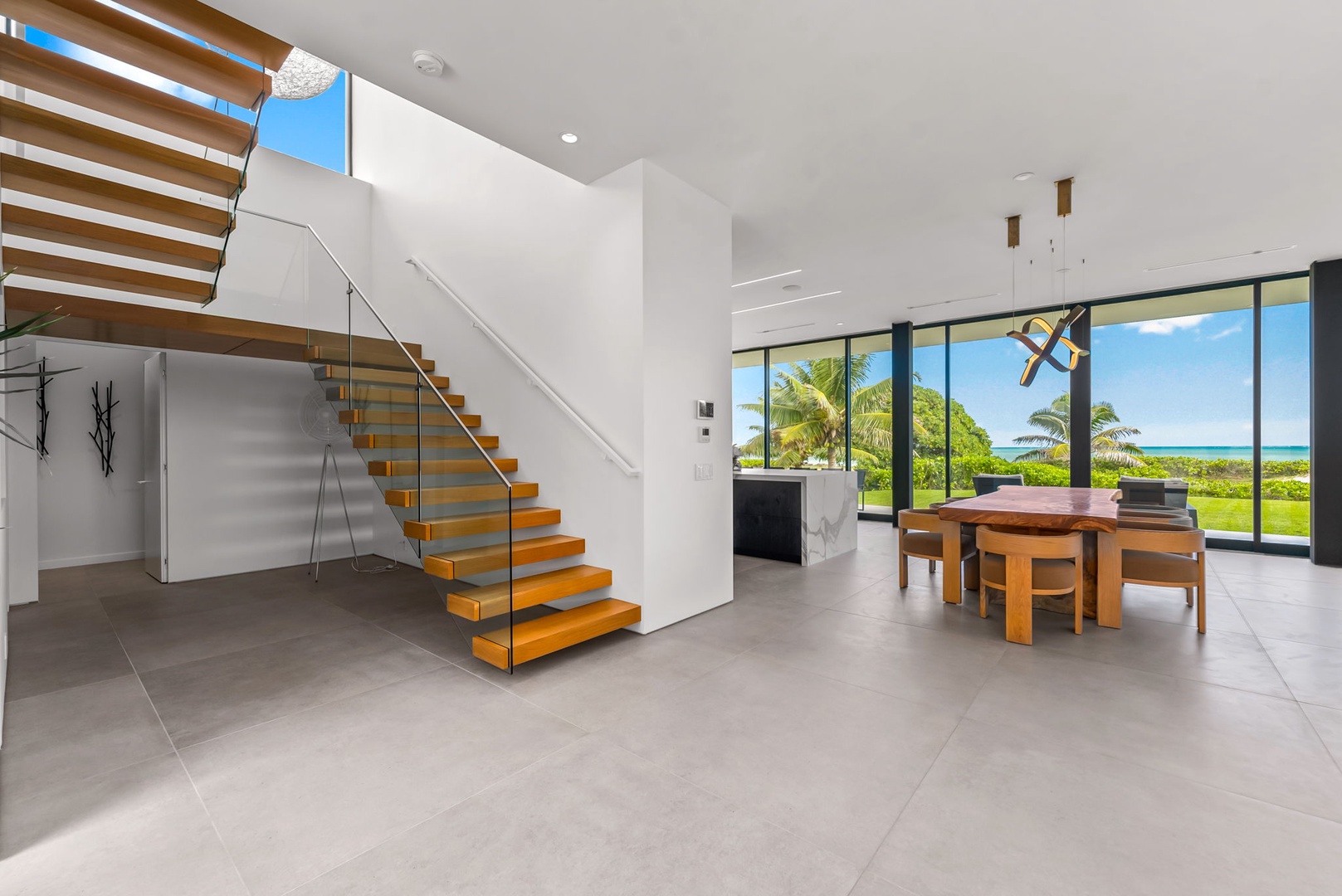 Kailua Vacation Rentals, Kailua Beach Escape - Arrive to soaring ceilings, clean lines, and a welcoming sense of space.