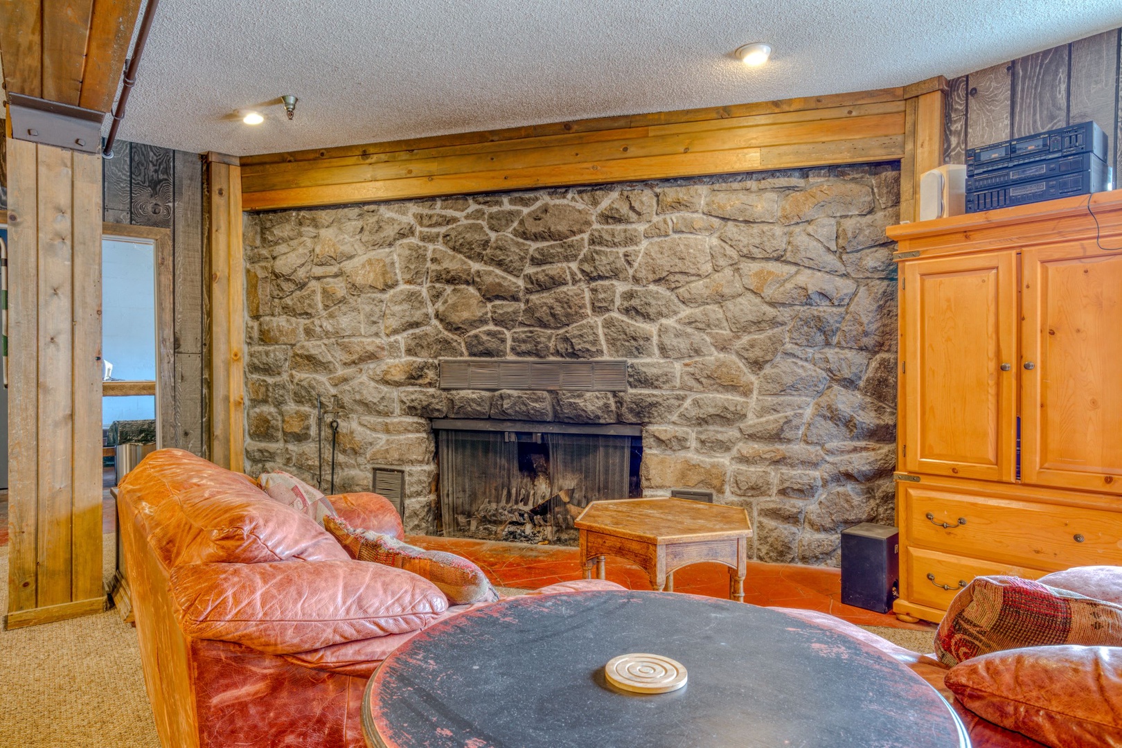 Government Camp Vacation Rentals, Mt Hood Views Condo #304 - Fireplace in the rec room