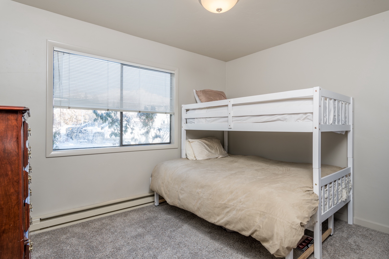 Ketchum Vacation Rentals, Town & Slopes - Bunk beds in the second bedroom