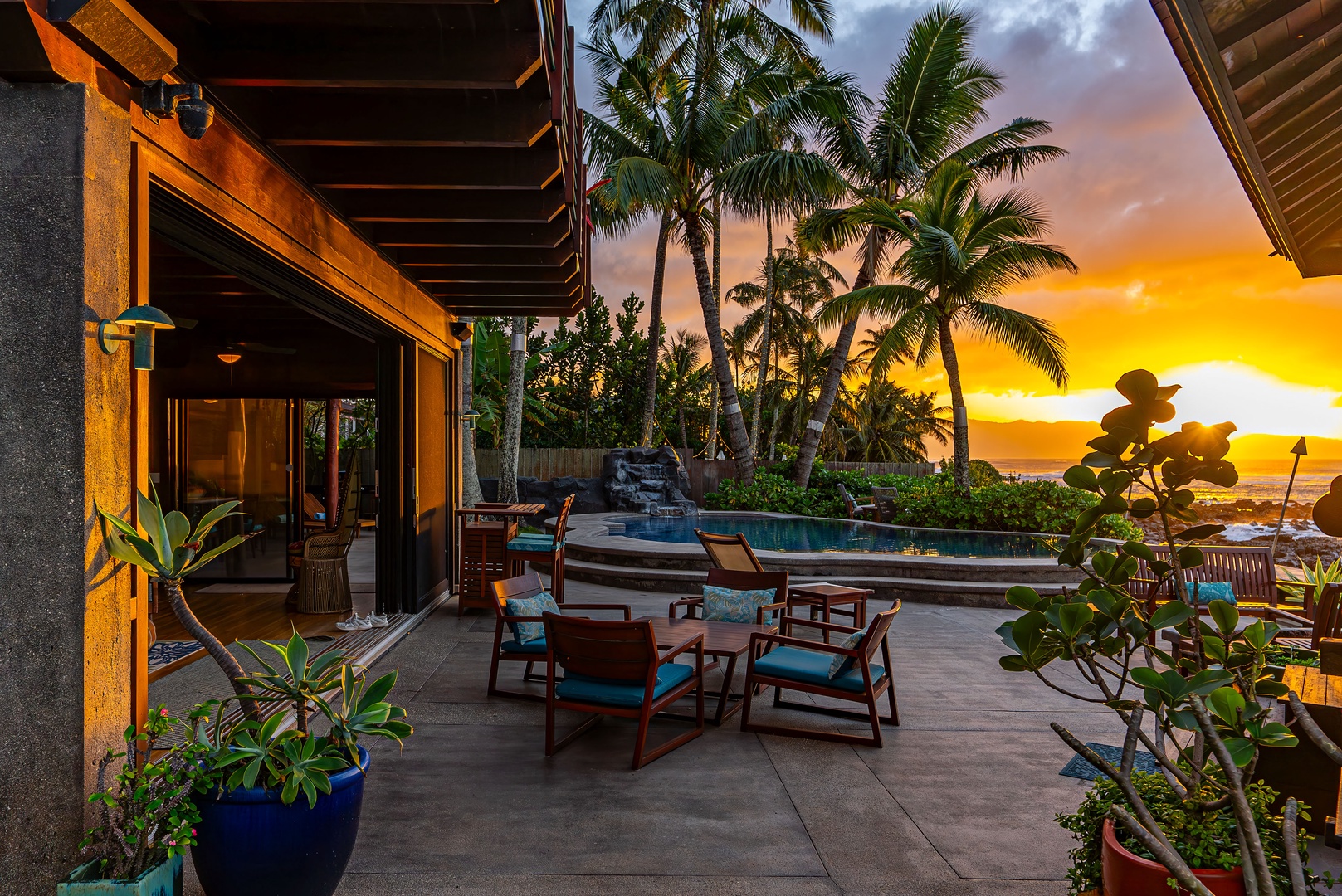 Haleiwa Vacation Rentals, Samurai House - Stunning sunset views from the outdoor patio, perfect for unwinding.