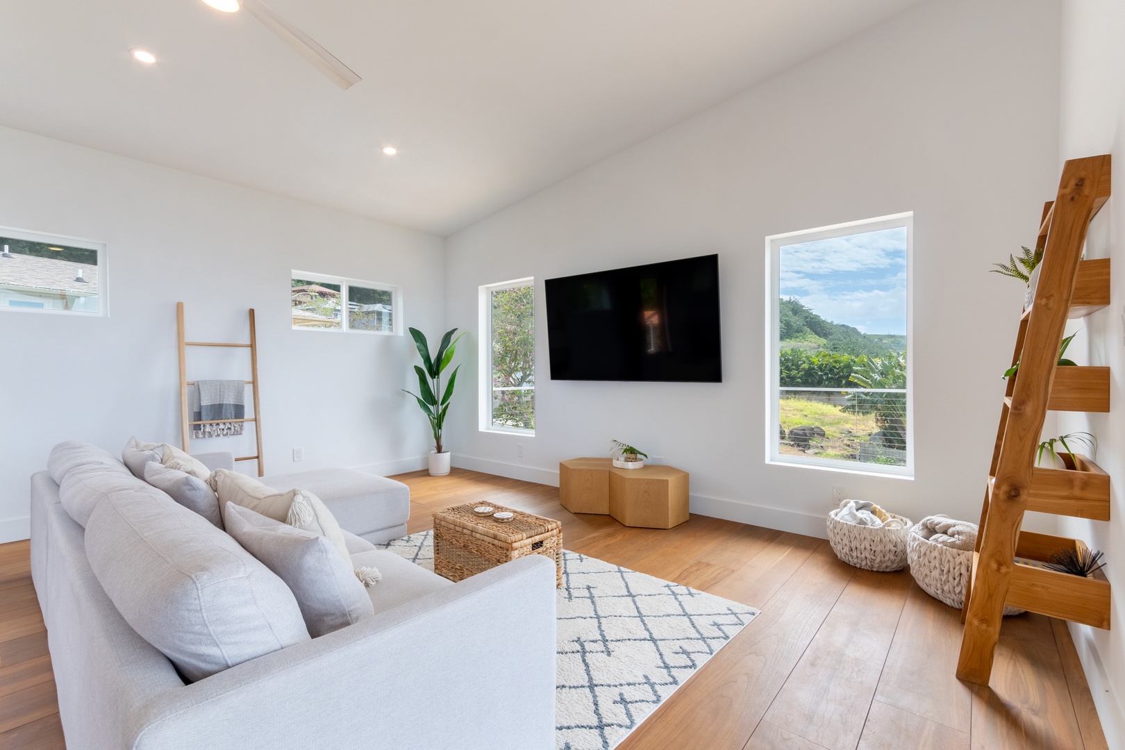 Haleiwa Vacation Rentals, Villa Bianca - Minimalist style living area with smart TV.