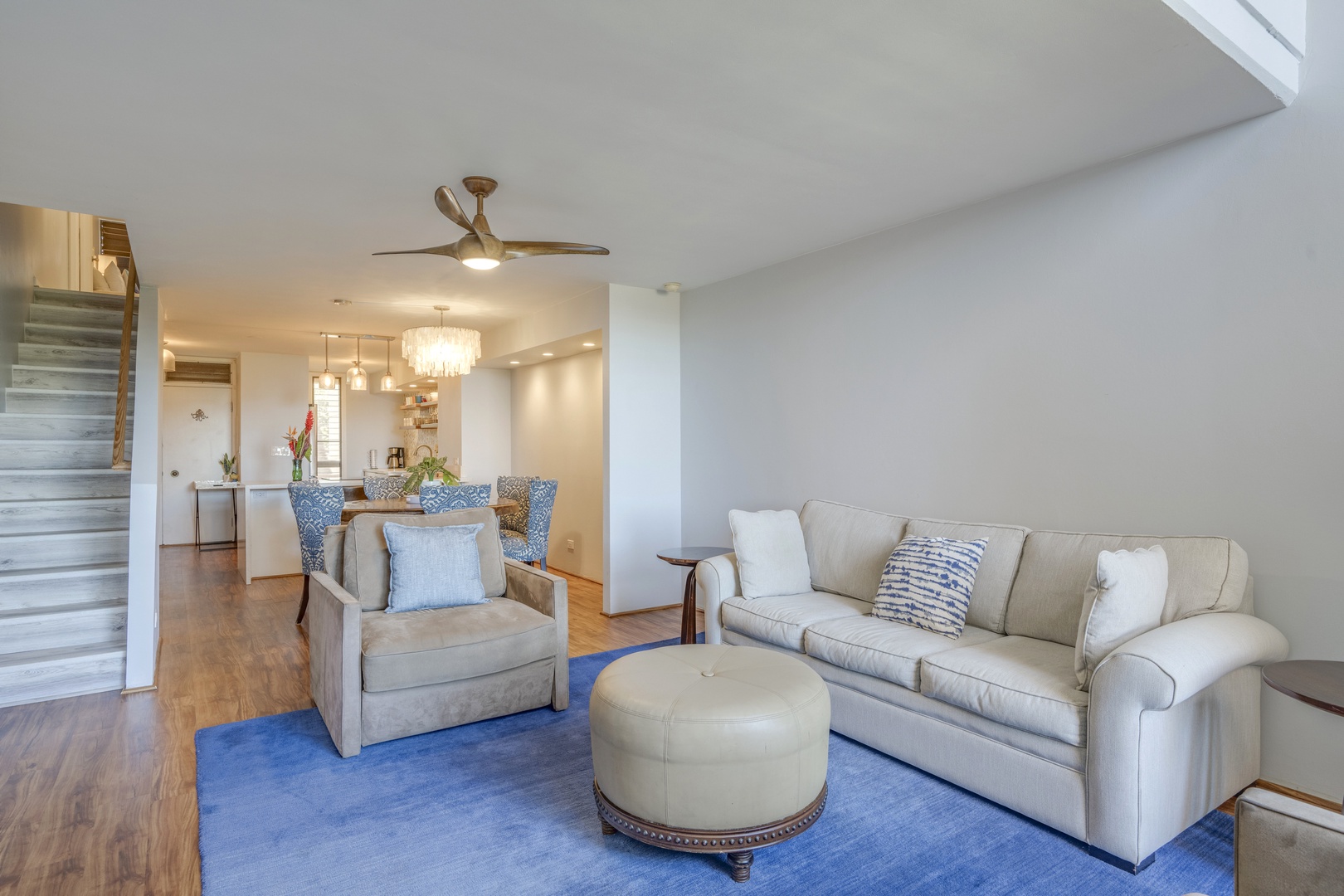 Lahaina Vacation Rentals, Kahana Villas E408 - Seamless flow with open-concept floor plan.