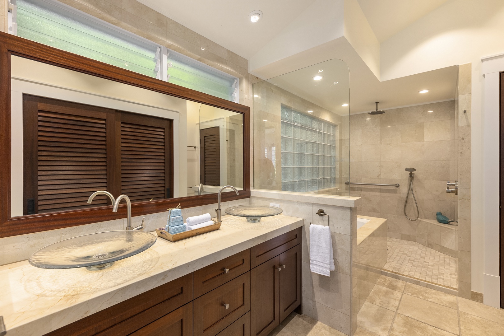 Kailua Vacation Rentals, Lanikai Villa** - Guest Bedroom 2 ensuite with dual vanity, soaking tub, and walk-in shower