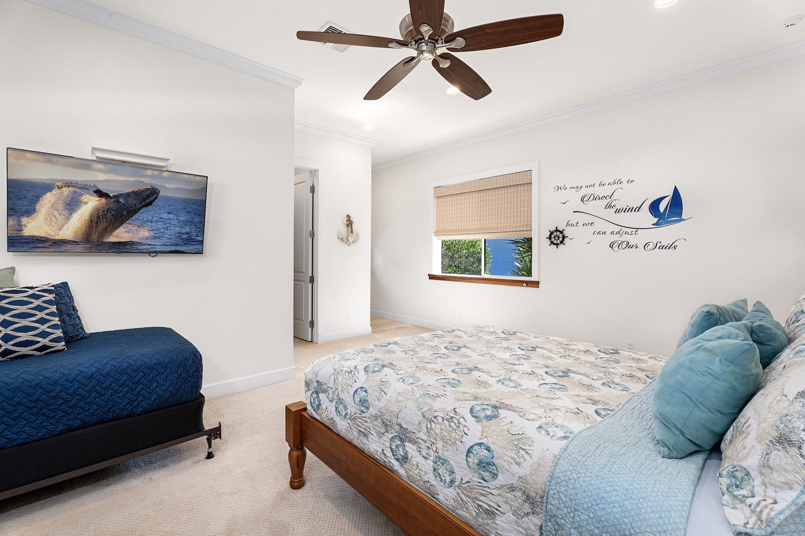 Kailua Kona Vacation Rentals, Ohana le'ale'a - This room features a queen bed, 2 twin beds, a small office nook, and a large ensuite.